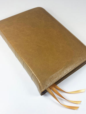 Midsize Large Print Reader's Edition - Platinum Series, Full Yapp, Vanilla Crème Water Buffalo