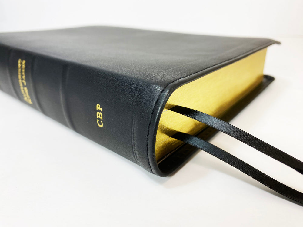 Artisan Sale! - Midsize Large Print Classic Study Bible - Redeemer Series, Black (Gold)