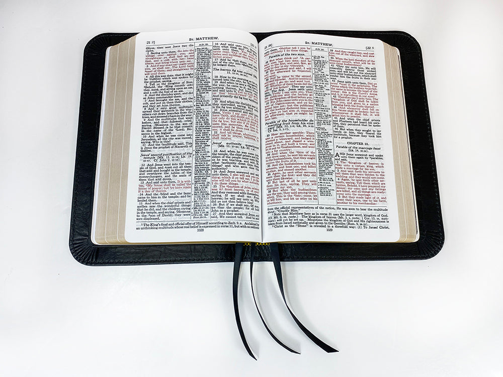 Handsize Classic Study Bible - Platinum Series, Full Yapp Black Licorice