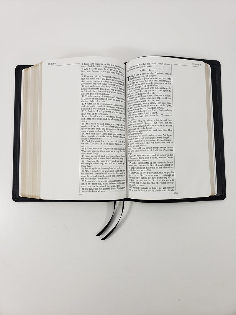 Libreta mediana de letras negras - Serie Corporativa, Marrón