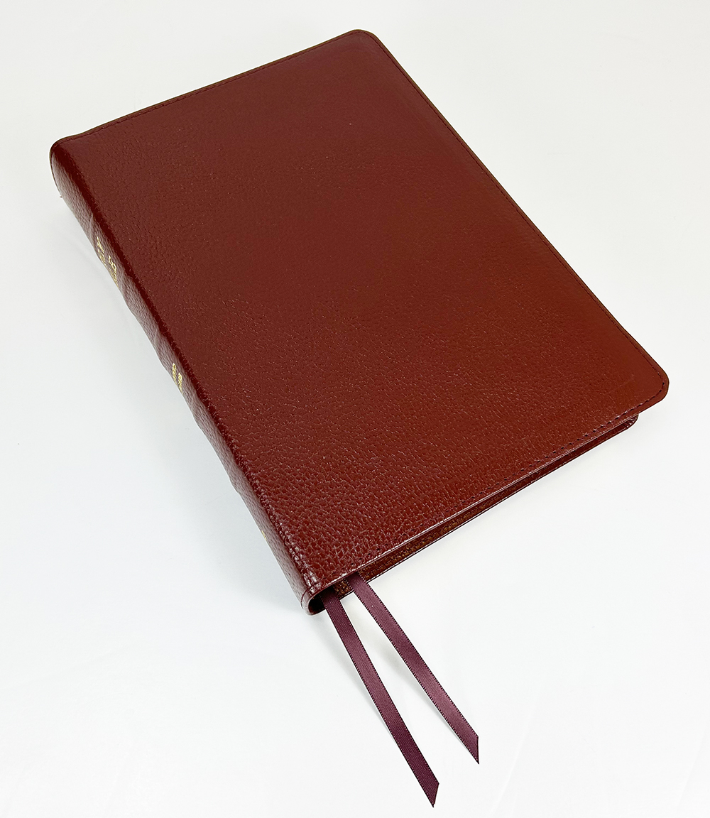 Midsize Wide Margin Classic Study Bible - Corporate Series, Burgundy