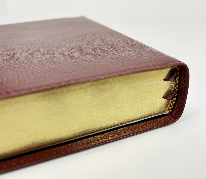 Midsize Wide Margin Classic Study Bible - Corporate Series, Burgundy - Image 4