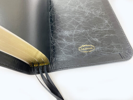 Handsize Classic Study Bible - Platinum Series, Full Yapp Black Licorice - Image 7