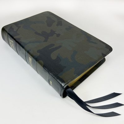 Handsize Text Bible - Full-Grain Cowhide Series, Green Camo