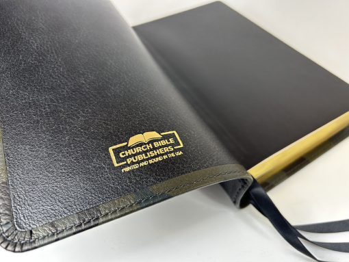Handsize Text Bible - Full-Grain Cowhide Series, Green Camo - Image 5